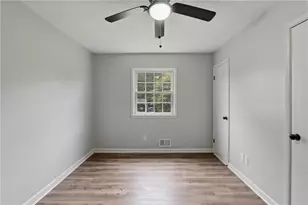 6005 Randy Ln, Ellenwood, GA 30294 - Photo 13