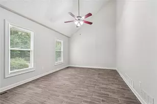 6921 Fairways Dr, Douglasville, GA 30134 - Photo 7