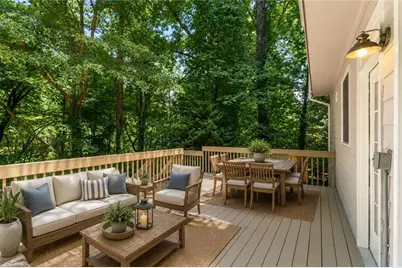 5620 Vinings Retreat Pass SW, Mableton, GA 30126 - Photo 13