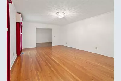 291 E Memorial Drive, Dallas, GA 30132 - Photo 11