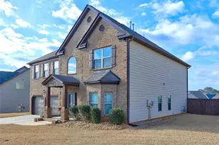 609 Caledon Way, Hampton, GA 30228 - Photo 3