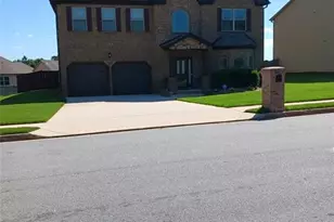 609 Caledon Way, Hampton, GA 30228 - Photo 1