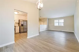 300 Renee Dawn Ct, Riverdale, GA 30296 - Photo 5