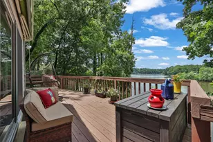 8788 Lake Dr, Snellville, GA 30039 - Photo 13