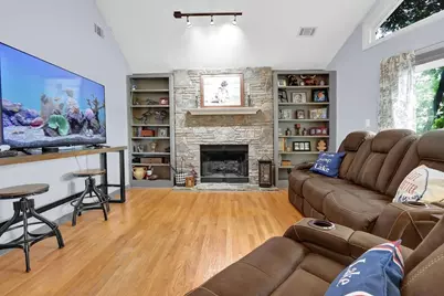 8788 Lake Drive, Snellville, GA 30039 - Photo 15