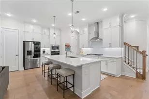 1090 Harper Dr, Roswell, GA 30076 - Photo 13