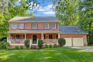295 Oakmere Rd, Alpharetta, GA 30009 - Photo 1