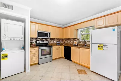 3665 Chestnut Drive #D3, Atlanta, GA 30340 - Photo 9