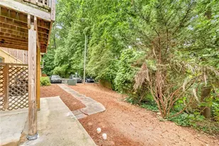 3665 Chestnut Dr, Atlanta, GA 30340 - Photo 21