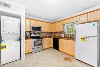 3665 Chestnut Drive #D3, Atlanta, GA 30340 - Photo 9