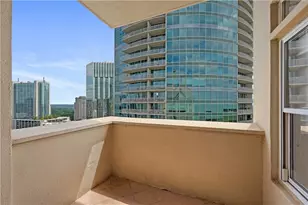 3334 Peachtree Rd NE, Atlanta, GA 30326 - Photo 9