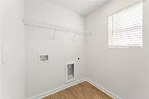 8038 Dickens Dr, Fairburn, GA 30213 - Photo 11