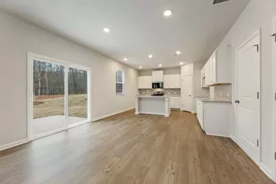 8031 Dickens Drive, Fairburn, GA 30213 - Photo 7