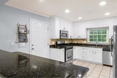 5667 Colton Drive, Sandy Springs, GA 30342 - Photo 11