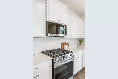 8035 Dickens Drive, Fairburn, GA 30213 - Photo 11