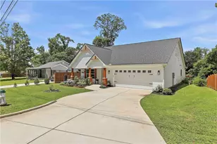 16 Watson Dr, Newnan, GA 30263 - Photo 5
