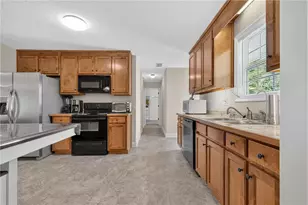 510 Embassy Walk, Winder, GA 30680 - Photo 17