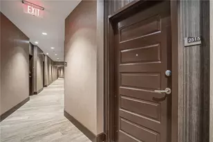 1080 Peachtree St NE, Atlanta, GA 30309 - Photo 19