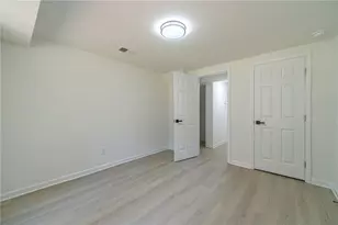 664 Hickory Ridge Rd SW, Lilburn, GA 30047 - Photo 37