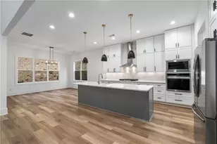 7252 Creekside Way, Jefferson, GA 30549 - Photo 5