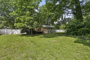 1025 James St NW, Marietta, GA 30060 - Photo 31