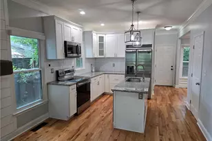 1175 Garibaldi St SW, Atlanta, GA 30310 - Photo 3