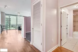 3324 Peachtree Rd NE, Atlanta, GA 30326 - Photo 3