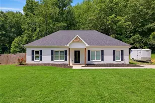 4072 Ponderosa Ln, Gainesville, GA 30506 - Photo 7