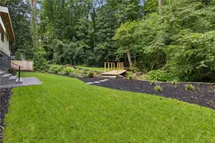 3626 N Stratford Rd NE, Atlanta, GA 30342 - Photo 7