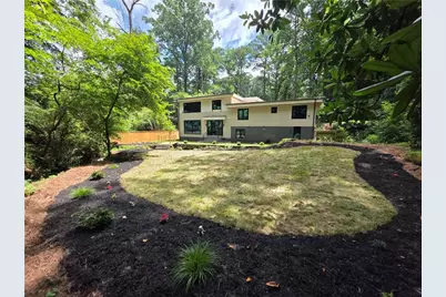 3626 N Stratford Road NE, Atlanta, GA 30342 - Photo 3