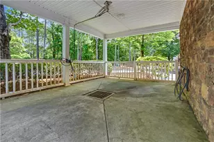 1031 Whitshire Way, Alpharetta, GA 30004 - Photo 37