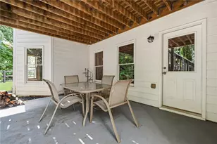 3240 Creek Trace W, Powder Springs, GA 30127 - Photo 29