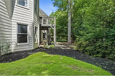 3240 Creek Trace W, Powder Springs, GA 30127 - Photo 29
