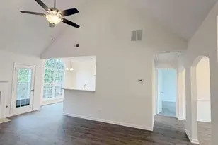 948 Gettysburg Way, Locust Grove, GA 30248 - Photo 5