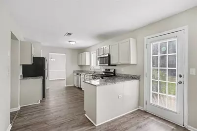 2909 Crabapple Circle SE, Conyers, GA 30013 - Photo 5
