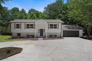 381 Thigpen Rd, Newnan, GA 30263 - Photo 1