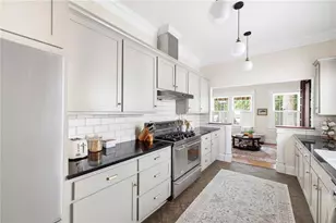 512 Clairemont Ave, Decatur, GA 30030 - Photo 11