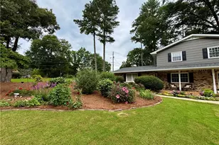2707 Gettysburg Ln SE, Marietta, GA 30067 - Photo 3
