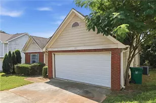 5633 Tunbridge Wells Ct, Lithonia, GA 30058 - Photo 3