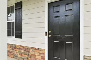 2261 Line Dr, Lawrenceville, GA 30043 - Photo 7