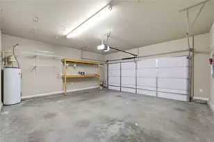 2261 Line Dr, Lawrenceville, GA 30043 - Photo 25