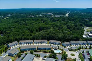 723 Woodstock Grove Dr, Woodstock, GA 30188 - Photo 9