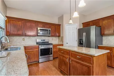 11380 Crossington Road, Alpharetta, GA 30005 - Photo 5