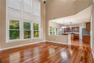 11380 Crossington Rd, Alpharetta, GA 30005 - Photo 7