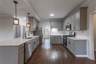227 Scenic View Ln, Stone Mountain, GA 30087 - Photo 15