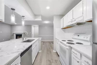 113 Tuxworth Circle, Decatur, GA 30033 - Photo 13