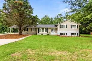 76 Willis Rd, Molena, GA 30258 - Photo 1