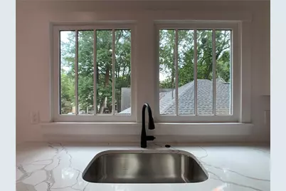 556 Seal Place NE #B, Atlanta, GA 30308 - Photo 7