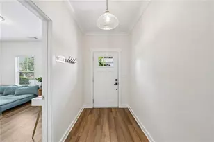 1447 Weatherbrook Cir, Lawrenceville, GA 30043 - Photo 3