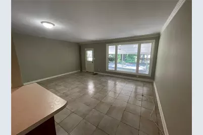 4252 Clydes Court, Tucker, GA 30084 - Photo 9